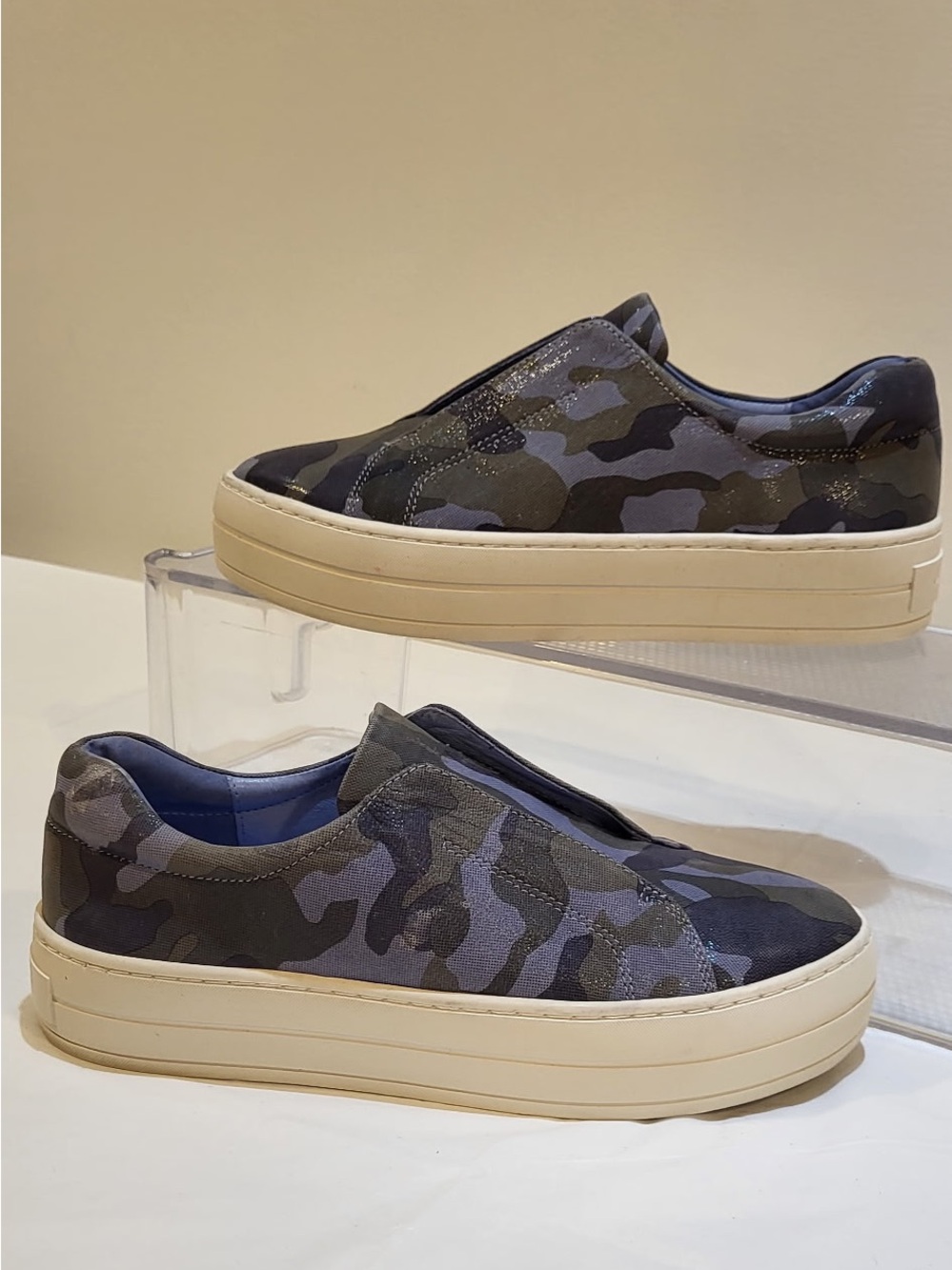 J/SLIDES NYC Heidi women's leather platform camo sneakers